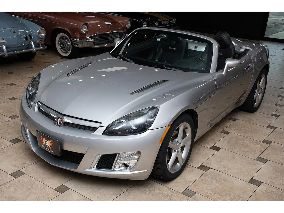 2008 Saturn Sky - Image 10 of 31