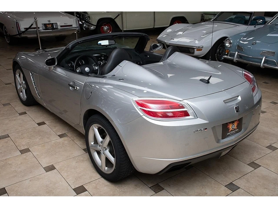 2008 Saturn Sky - Image 13 of 31