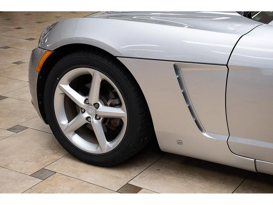 2008 Saturn Sky - Image 8 of 31