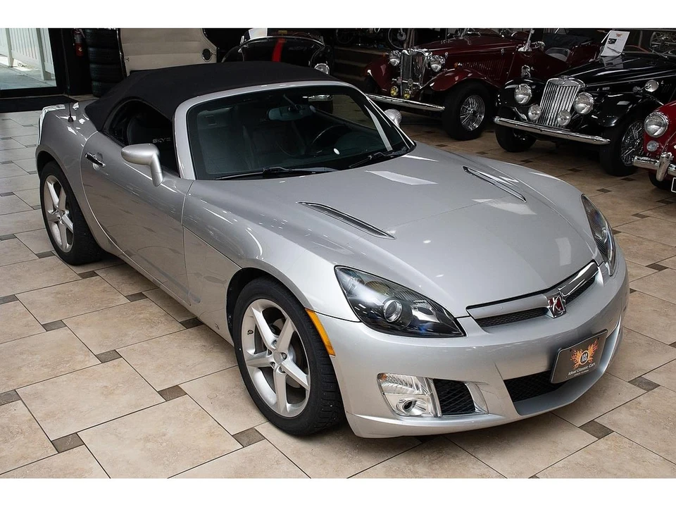 2008 Saturn Sky - Image 27 of 31