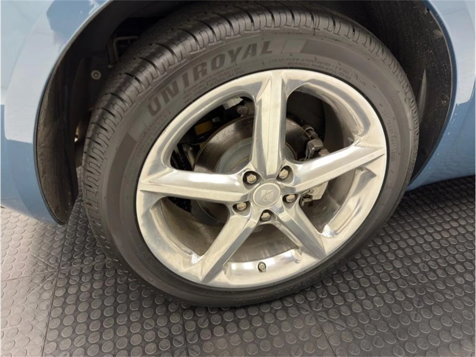 2008 Saturn Sky - Image 26 of 31