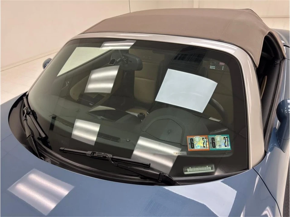 2008 Saturn Sky - Image 17 of 31