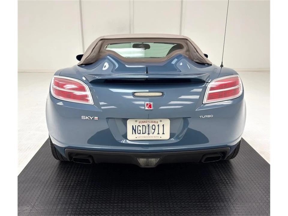 2008 Saturn Sky - Image 7 of 31