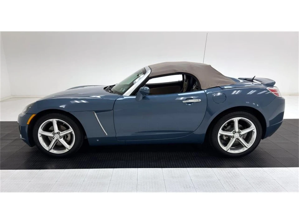 2008 Saturn Sky - Image 3 of 31