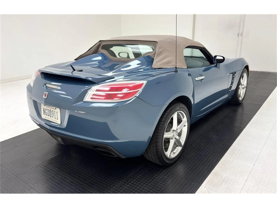 2008 Saturn Sky - Image 8 of 31