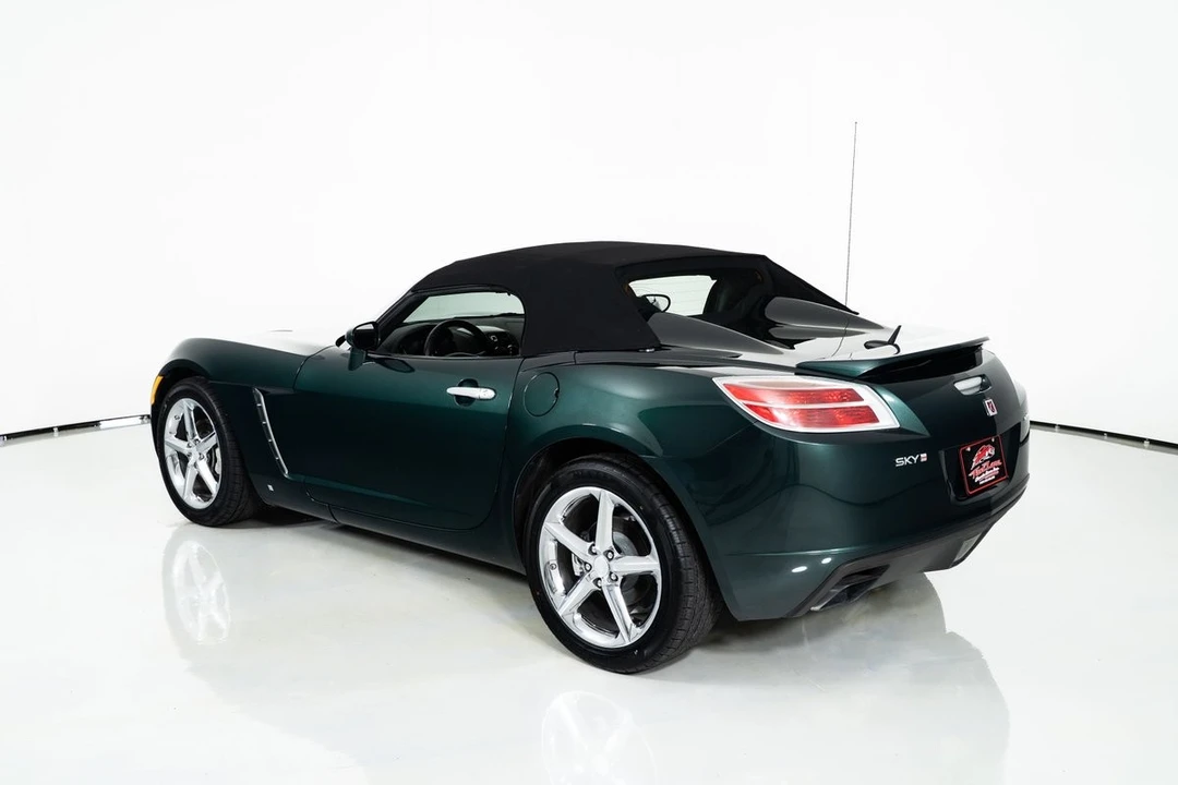 2008 Saturn Sky - Image 9 of 21