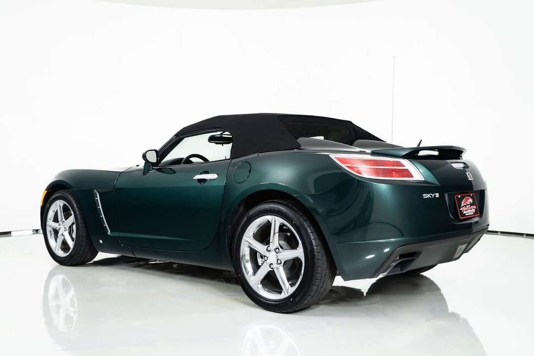 2008 Saturn Sky - Image 7 of 21
