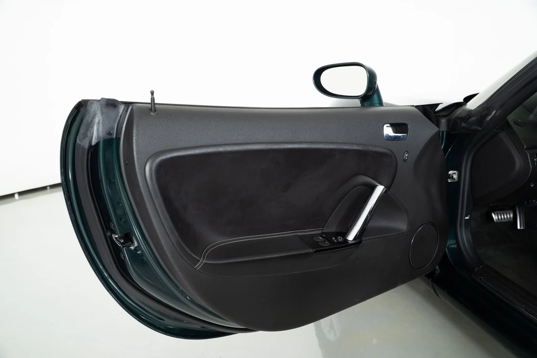 2008 Saturn Sky - Image 18 of 21