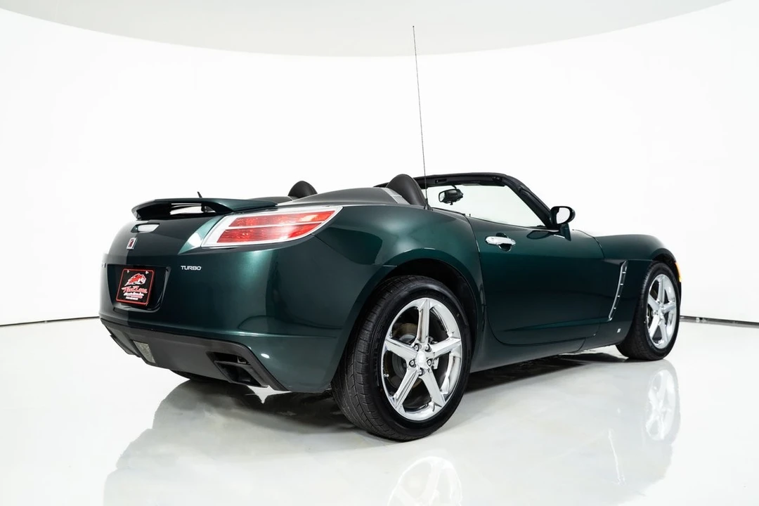 2008 Saturn Sky - Image 13 of 21