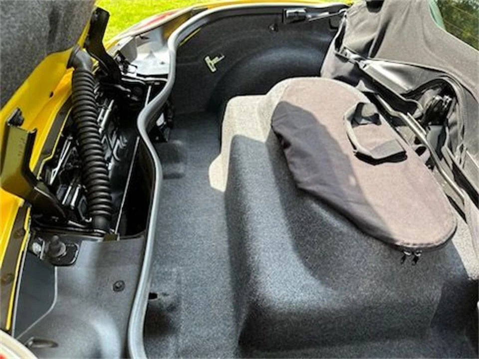 2008 Saturn Sky - Image 6 of 17