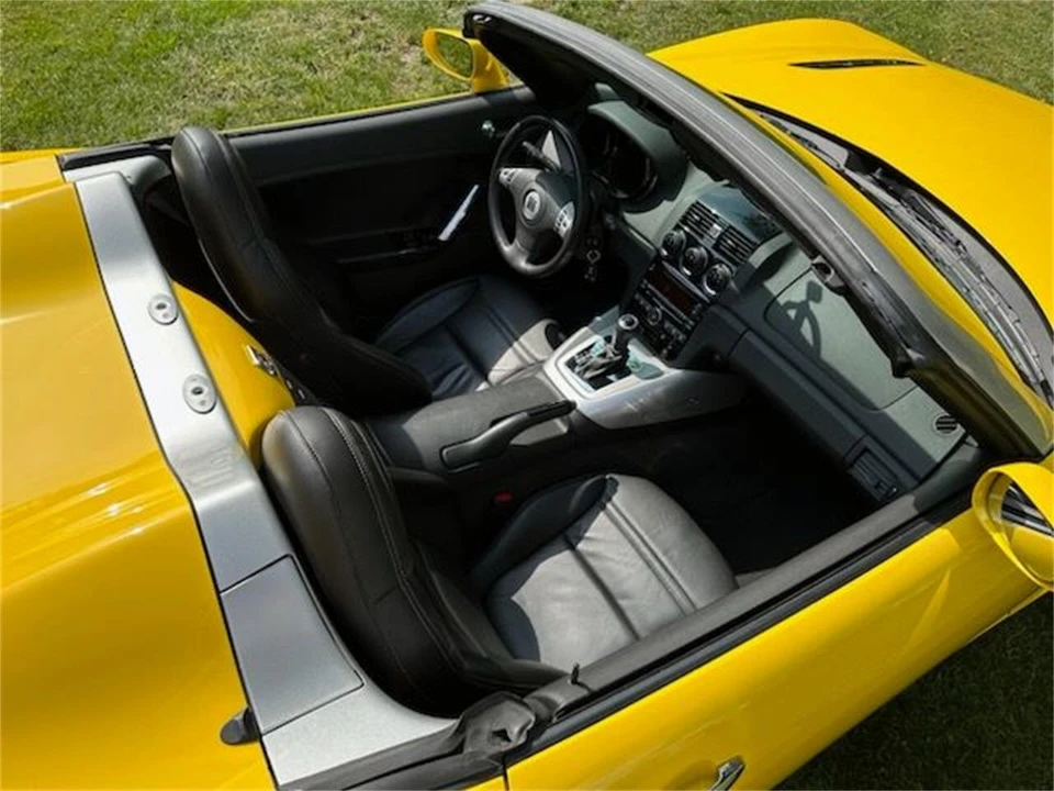 2008 Saturn Sky - Image 10 of 17