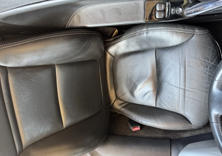 2008 Saturn Sky - Image 20 of 25