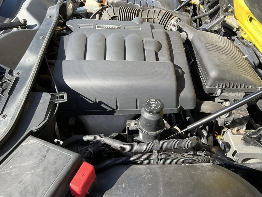 2008 Saturn Sky - Image 11 of 12