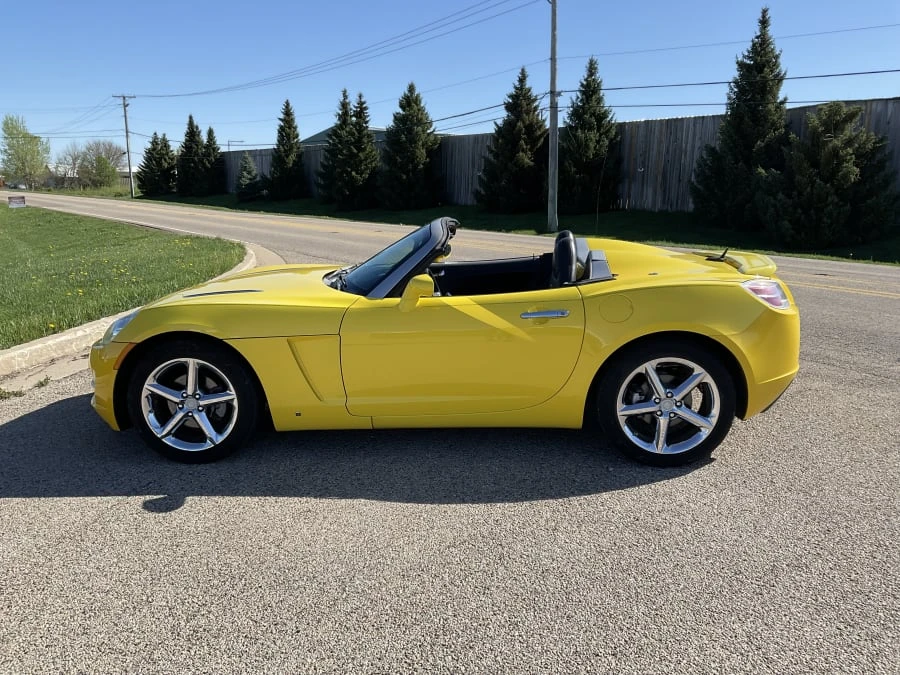 2008 Saturn Sky - Image 2 of 12