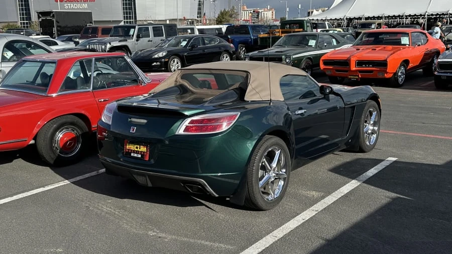 2008 Saturn Sky - Image 2 of 4