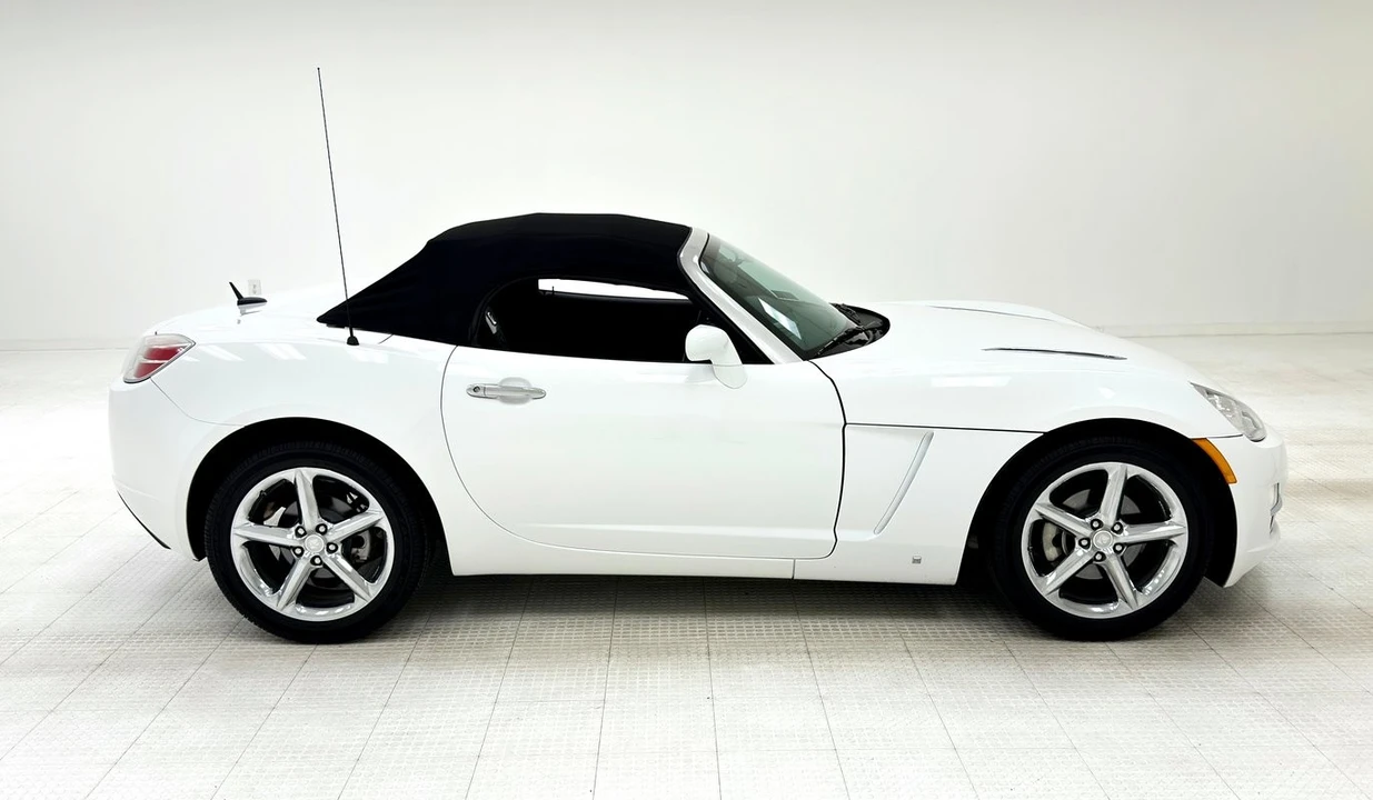2008 Saturn Sky - Image 9 of 12