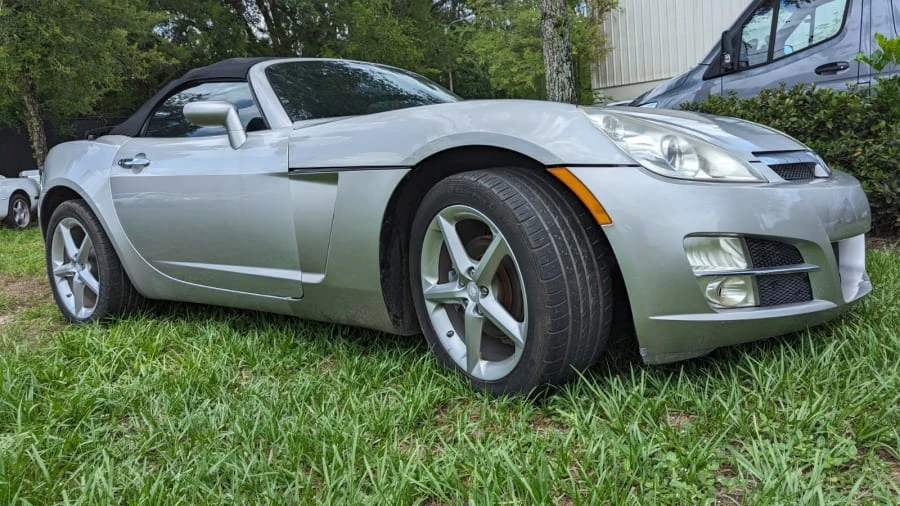 2008 Saturn Sky - Image 2 of 9
