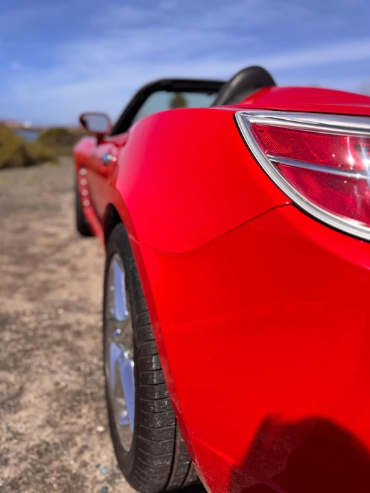 2008 Saturn Sky Red Line - Image 28 of 31