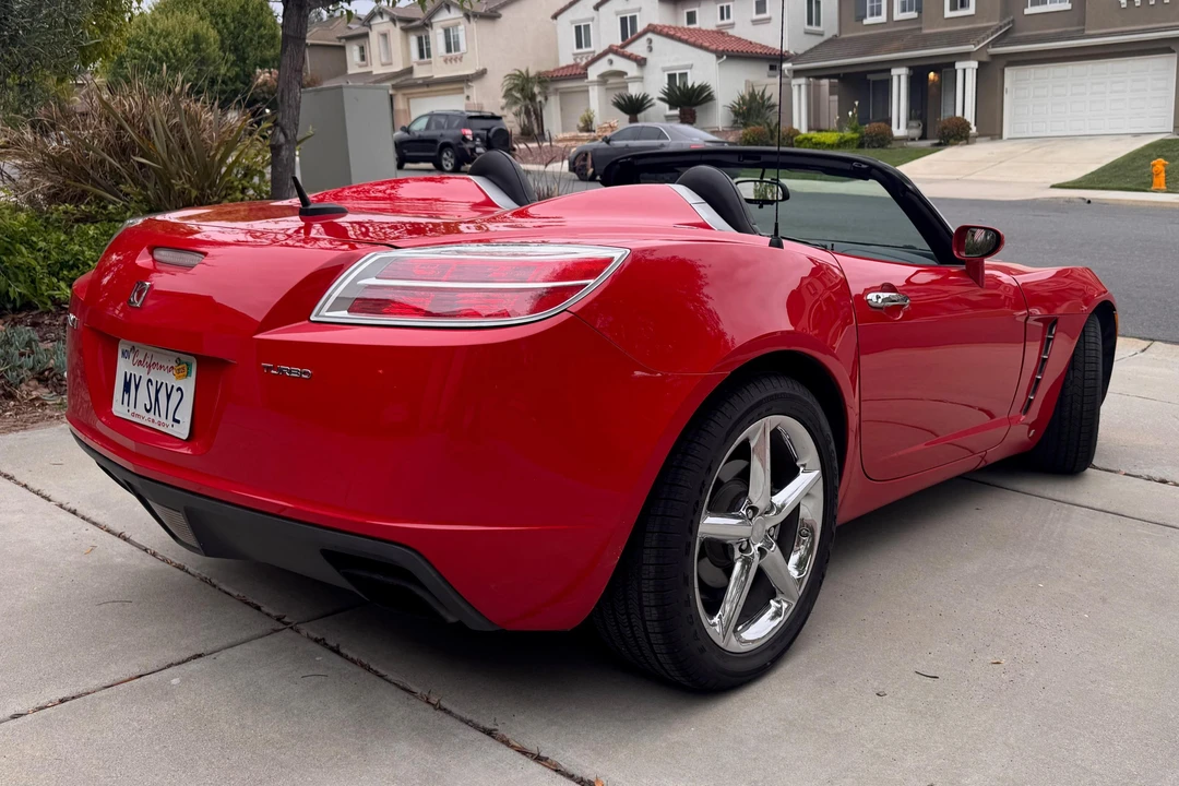 2008 Saturn Sky Red Line - Image 4 of 31