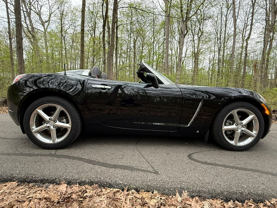 2008 Saturn Sky Red Line - Image 13 of 31