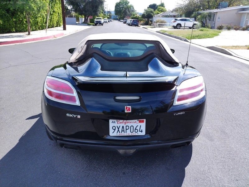 2008 Saturn Sky Red Line - Image 11 of 31