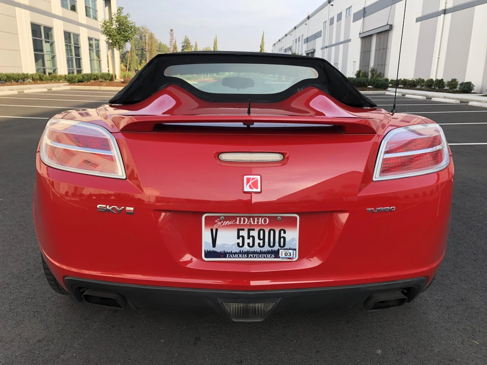2008 Saturn Sky Red Line - Image 15 of 31