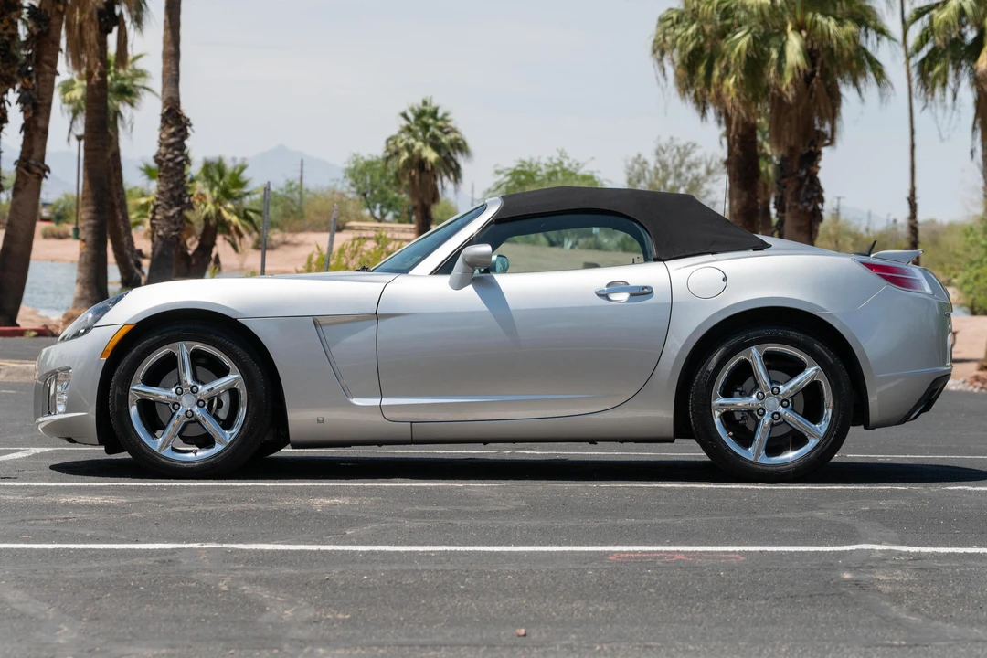 2008 Saturn Sky Red Line - Image 3 of 31
