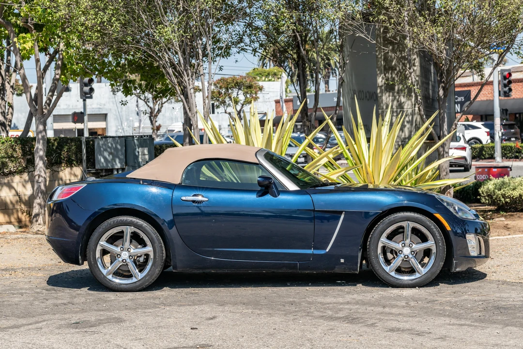 2008 Saturn Sky Red Line - Image 17 of 31