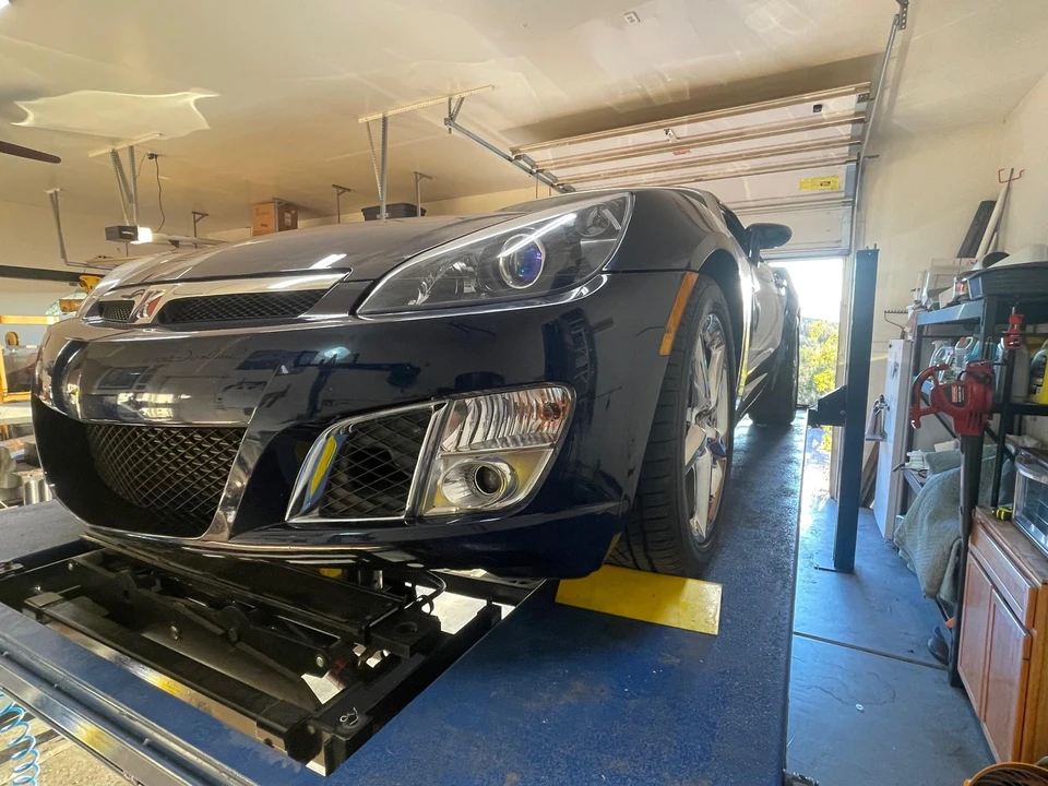2008 Saturn Sky Red Line - Image 25 of 31