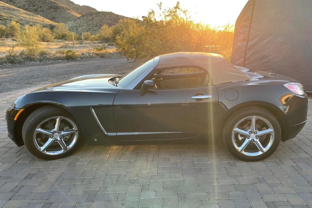 2008 Saturn Sky Red Line - Image 10 of 31
