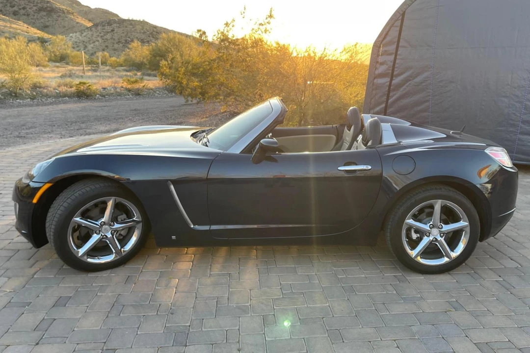 2008 Saturn Sky Red Line - Image 9 of 31