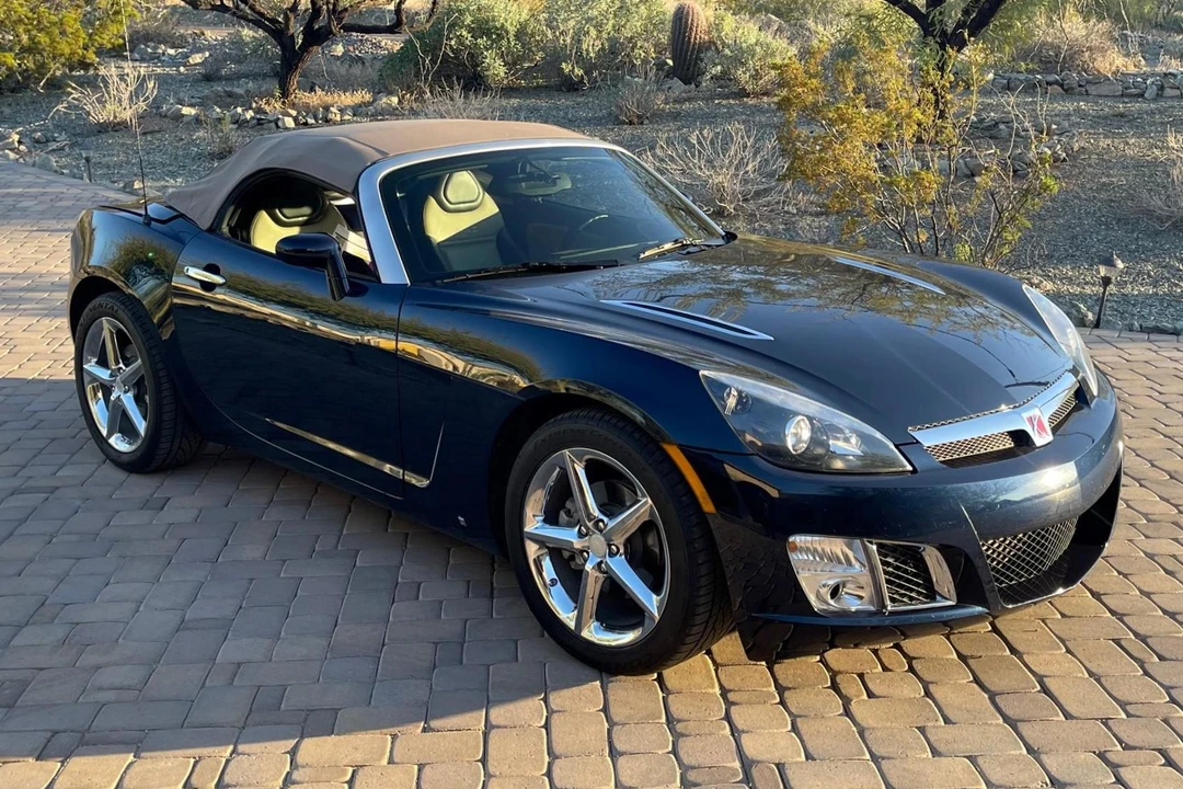 2008 Saturn Sky Red Line - Image 19 of 31