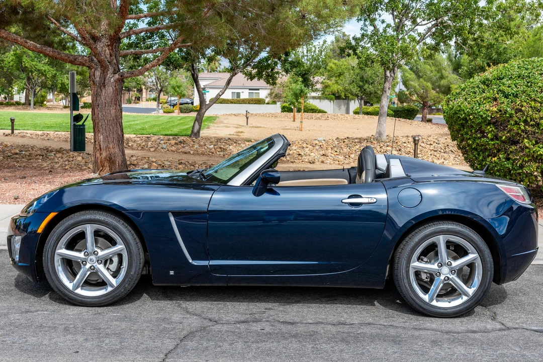 2008 Saturn Sky Red Line - Image 7 of 31