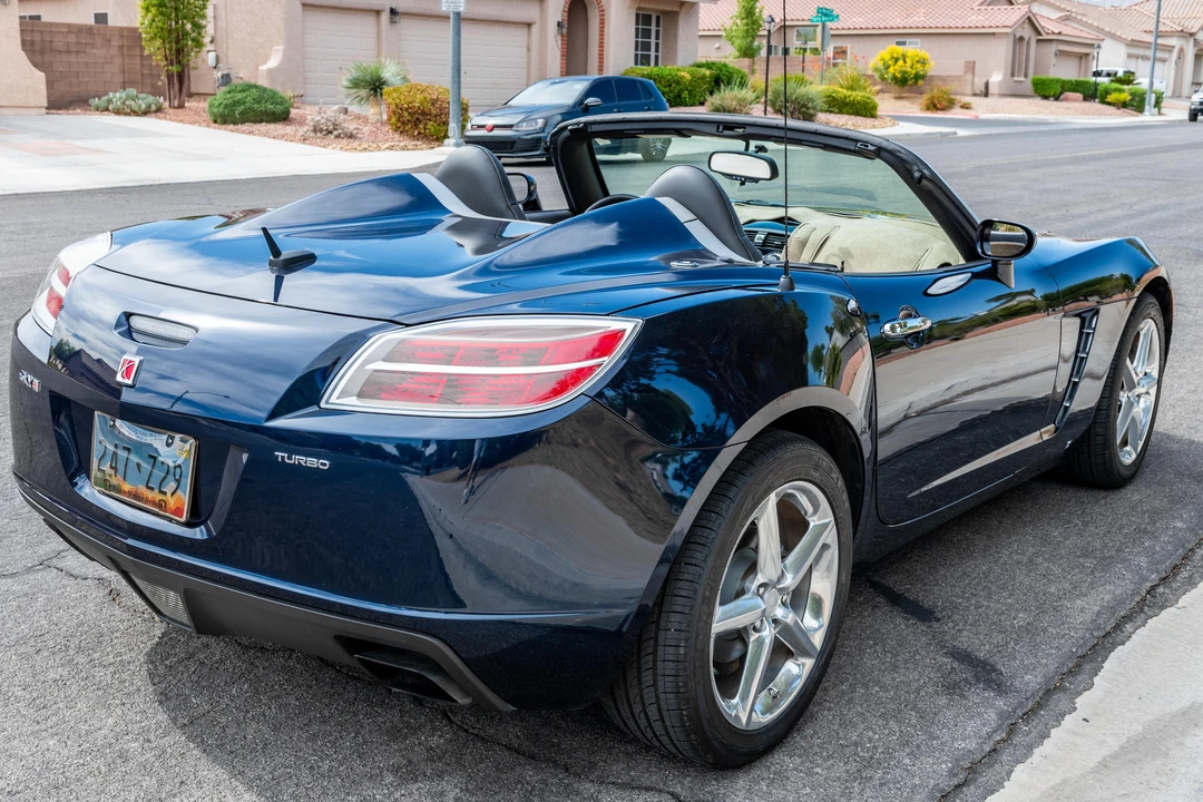 2008 Saturn Sky Red Line - Image 10 of 31