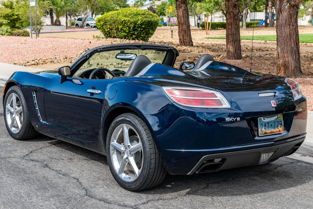 2008 Saturn Sky Red Line - Image 9 of 31