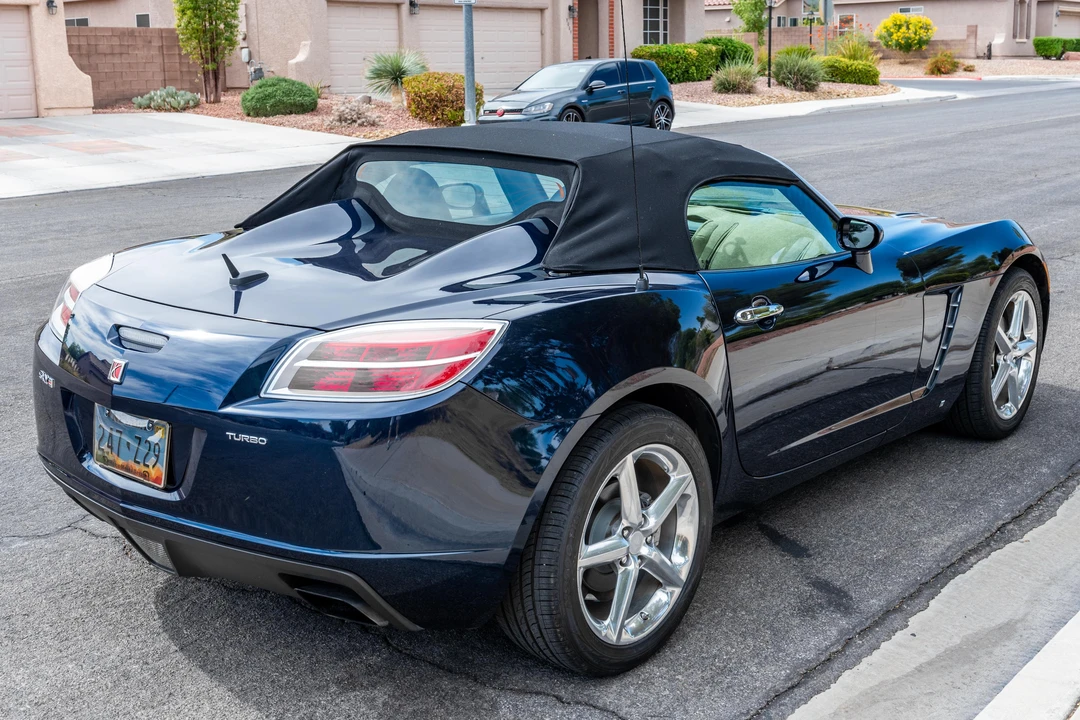 2008 Saturn Sky Red Line - Image 14 of 31