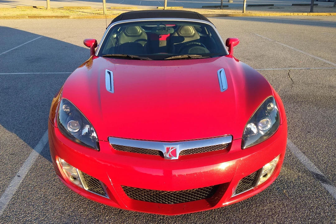 2008 Saturn Sky Red Line - Image 2 of 31