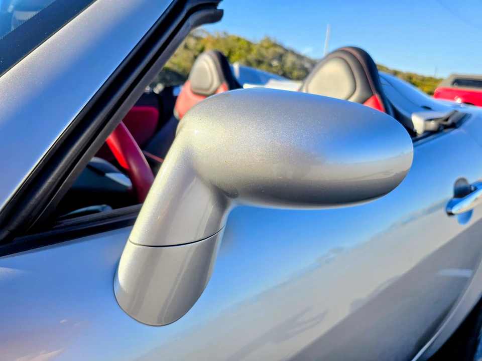 2008 Saturn Sky Red Line - Image 25 of 31