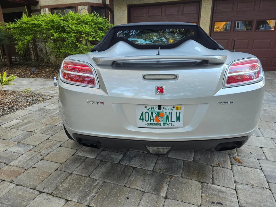2008 Saturn Sky Red Line - Image 11 of 31