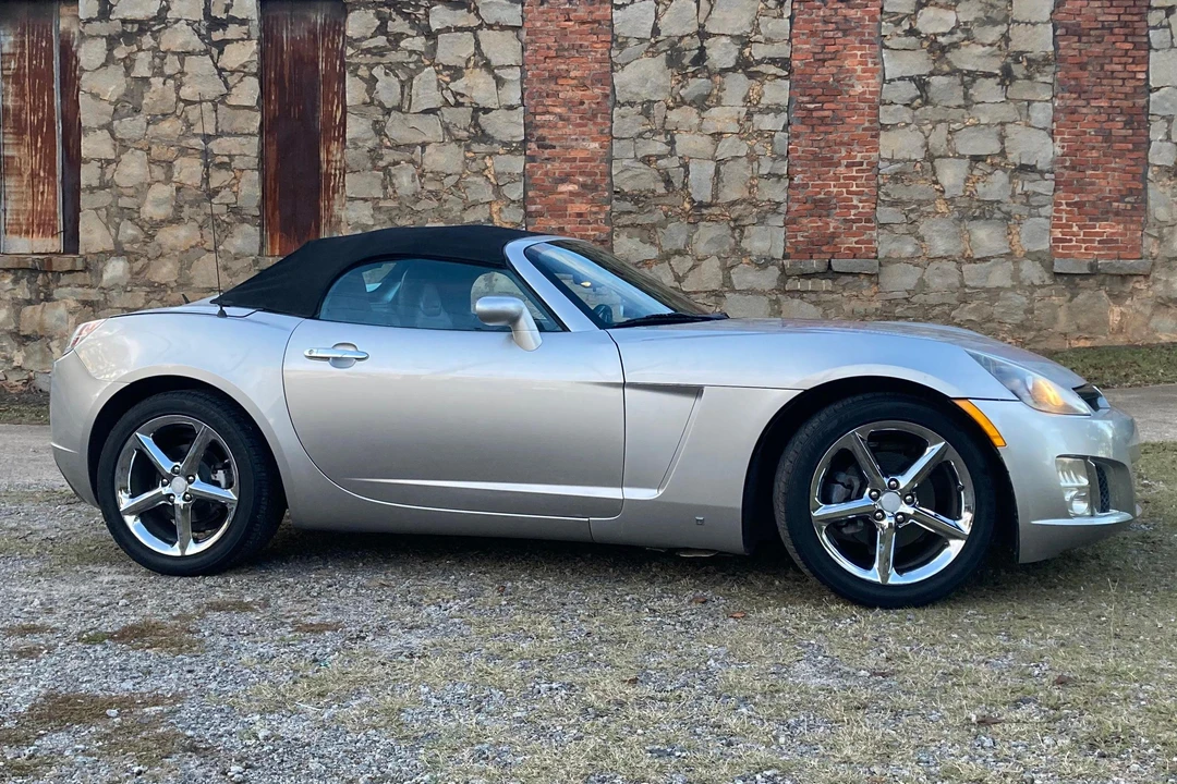 2008 Saturn Sky Red Line - Image 3 of 31