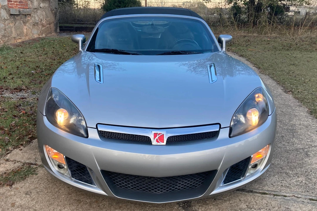 2008 Saturn Sky Red Line - Image 2 of 31