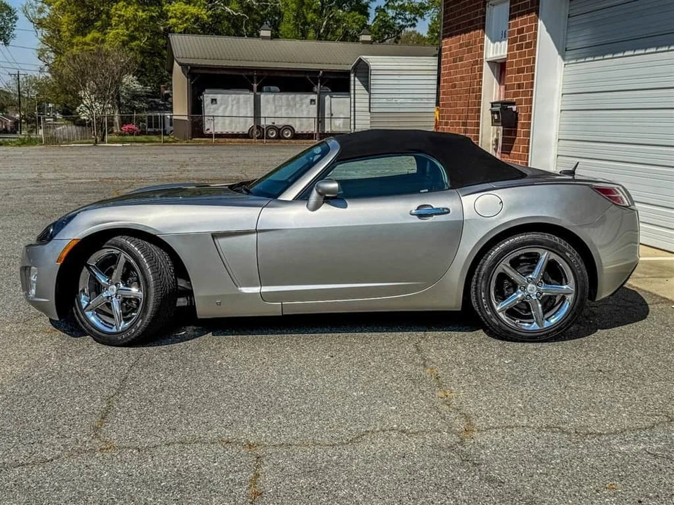 2008 Saturn Sky Red Line - Image 3 of 31