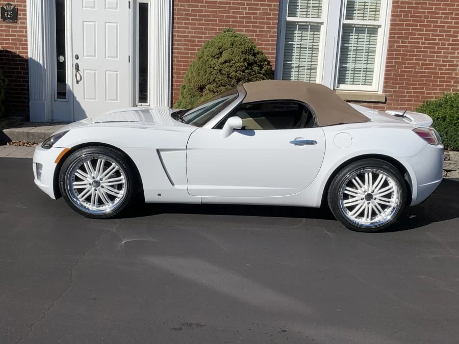 2008 Saturn Sky Red Line - Image 9 of 10