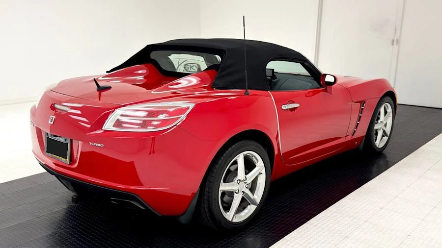 2008 Saturn Sky Red Line - Image 3 of 31
