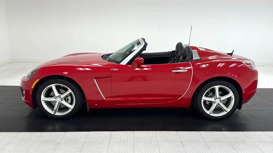 2008 Saturn Sky Red Line - Image 2 of 31