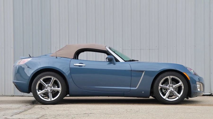 2008 Saturn Sky Red Line - Image 2 of 12