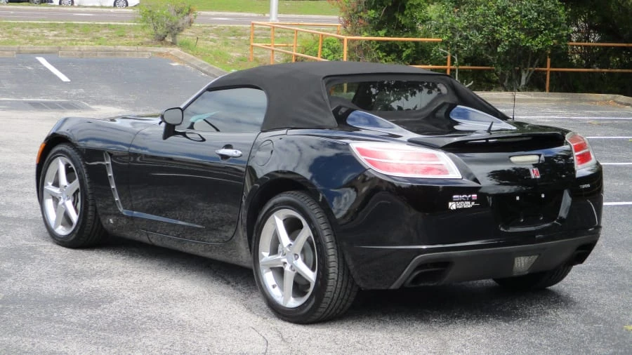 2008 Saturn Sky Red Line - Image 2 of 8