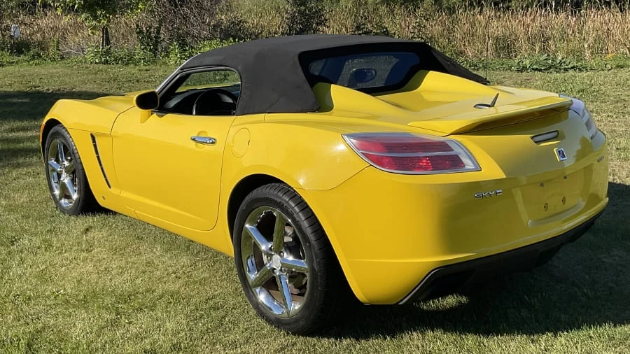 2008 Saturn Sky Red Line - Image 13 of 13