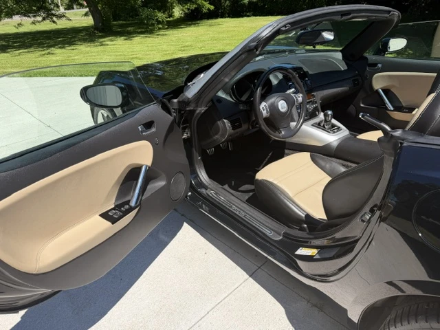 2008 Saturn Sky Red Line - Image 15 of 30