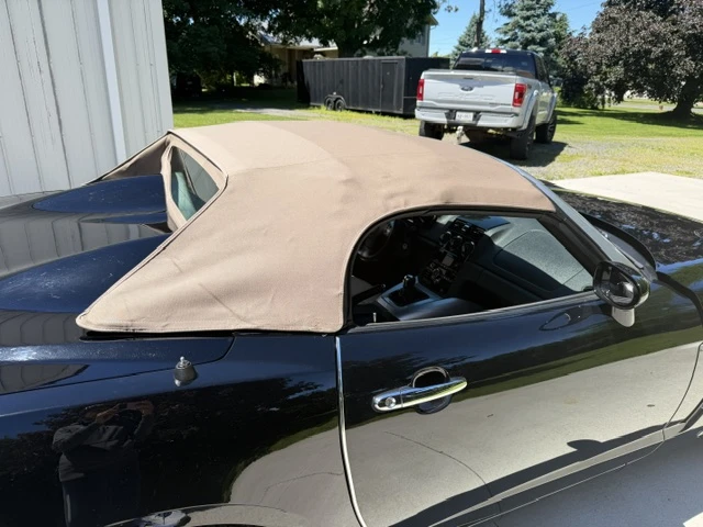 2008 Saturn Sky Red Line - Image 28 of 30